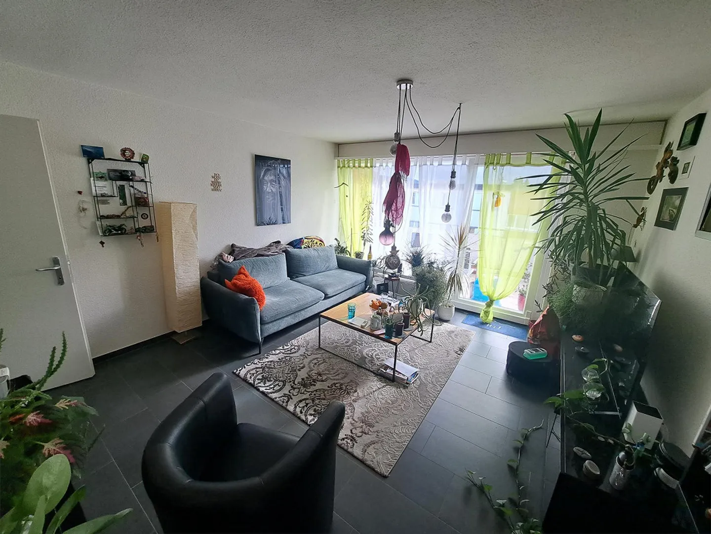 Looking for a new tenant for my charming 3-room apartment in Hinwil - Photo 1 of 6