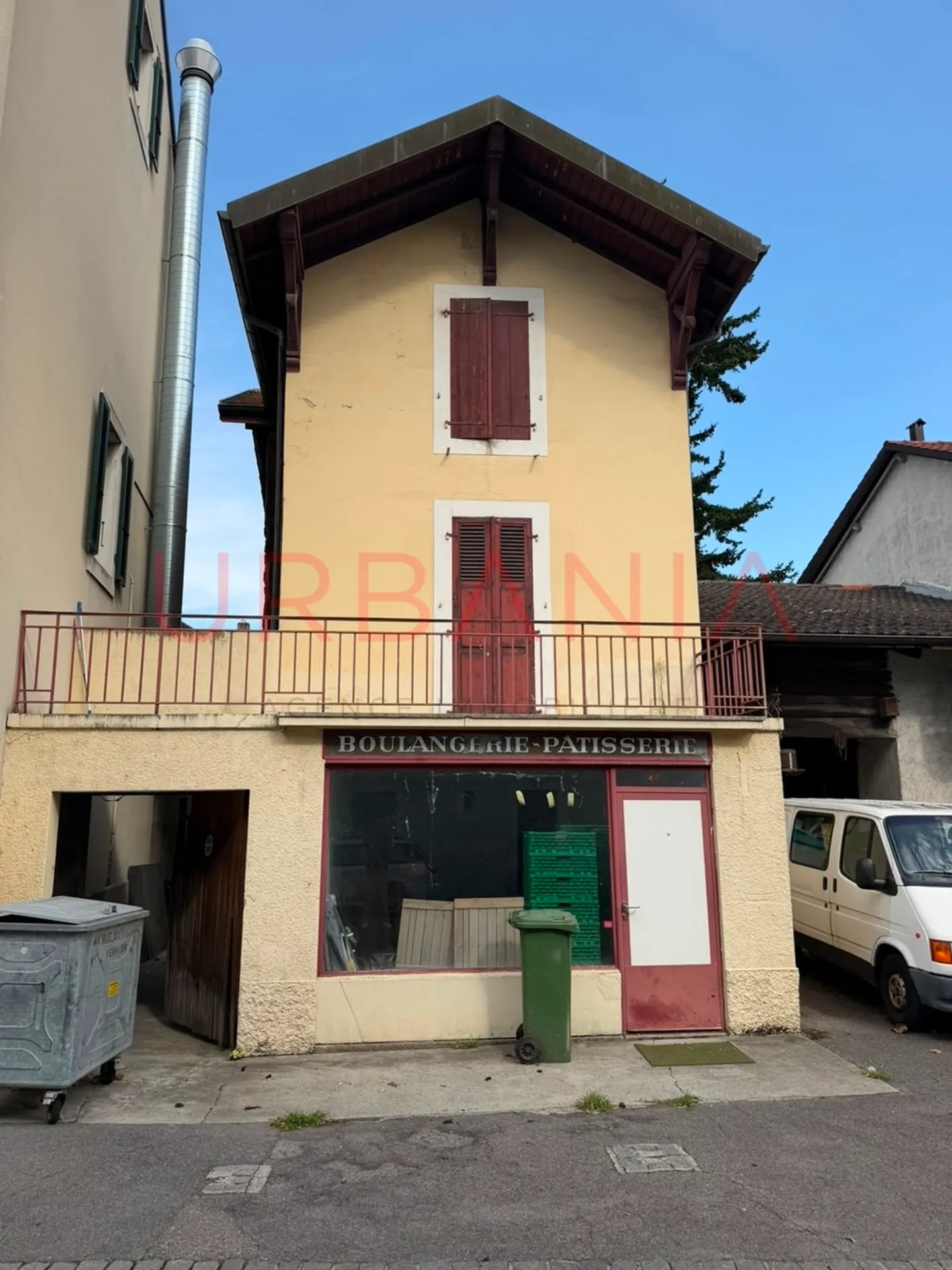 Maison à rénover - Photo 1 sur 9