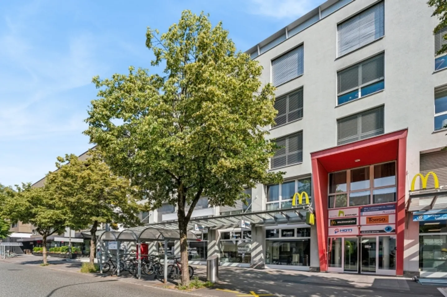 Geschäft mieten - Foto 1 von 10