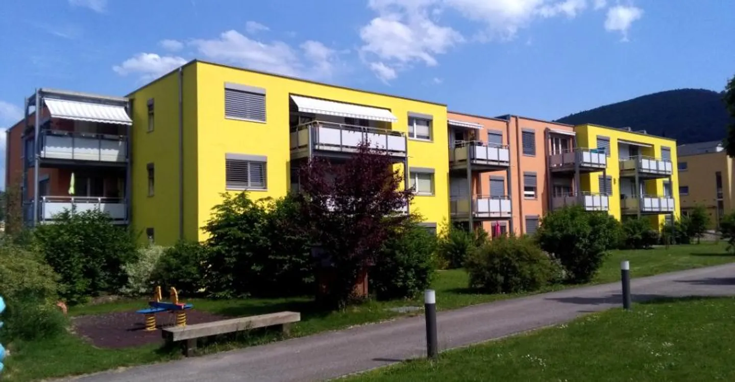 3.5-room apartment on the 2nd floor in Courrendlin - Photo 2 of 4