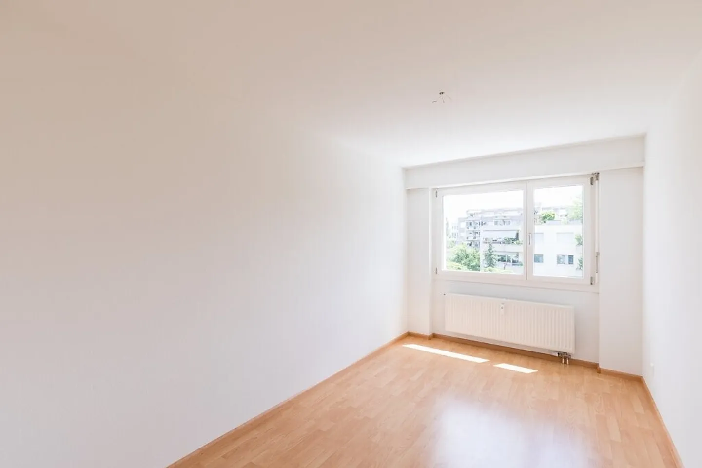 Modernes Apartment in Muttenz - Foto 4 von 7