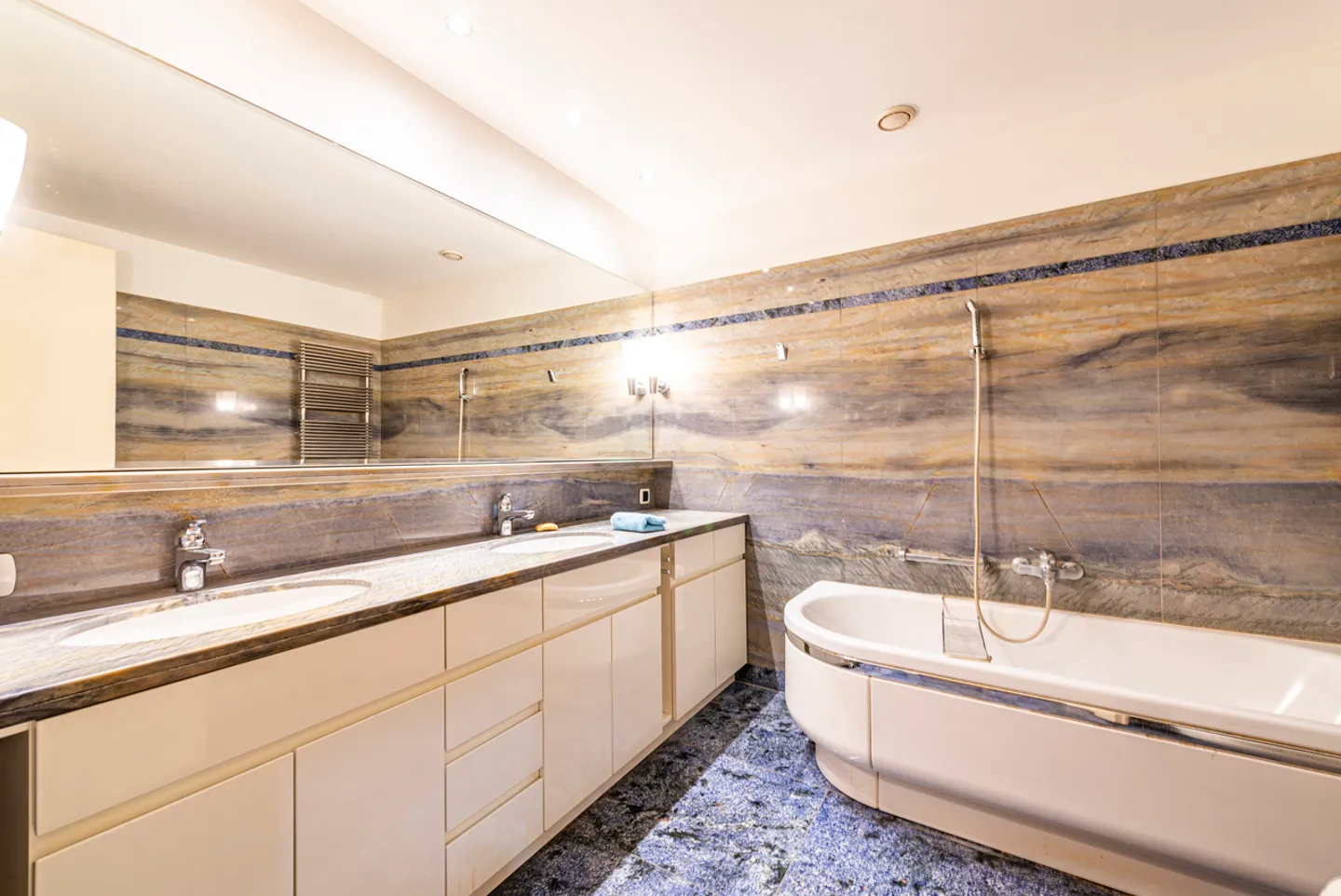 Appartamento Elegante in Villa Loreto - Foto 10 di 21