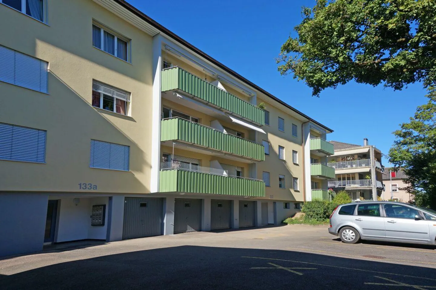 Bel appartement rénové dans un emplacement calme - Photo 1 sur 6