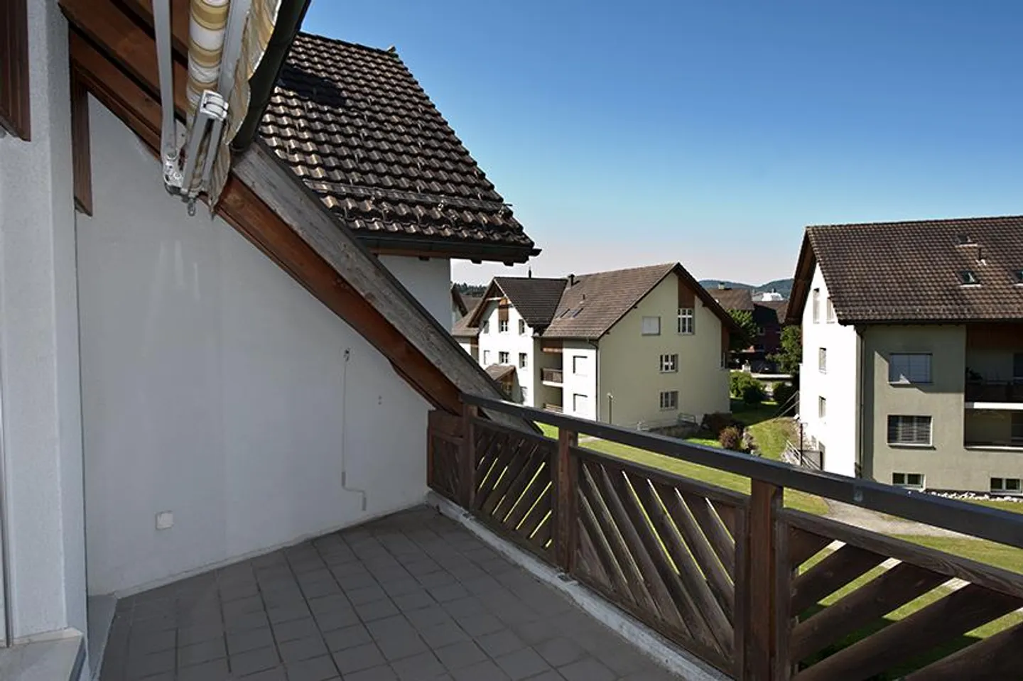 Ampio appartamento di 4,5 stanze al 2° piano - Foto 7 di 12