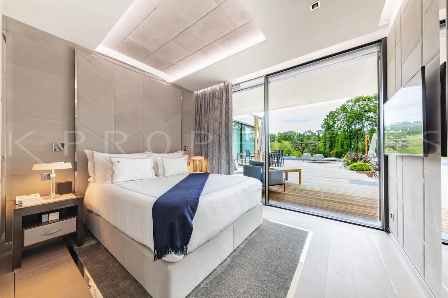 Villa Contemporanea di Lusso - Foto 16 di 26