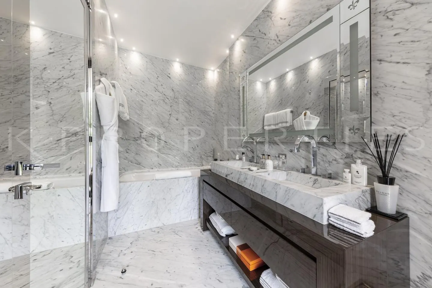 Villa Contemporanea di Lusso - Foto 17 di 26