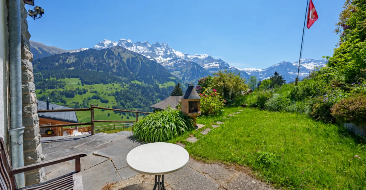 Authentisches Chalet, Gebiet der Portes du Soleil - Foto 1 von 12