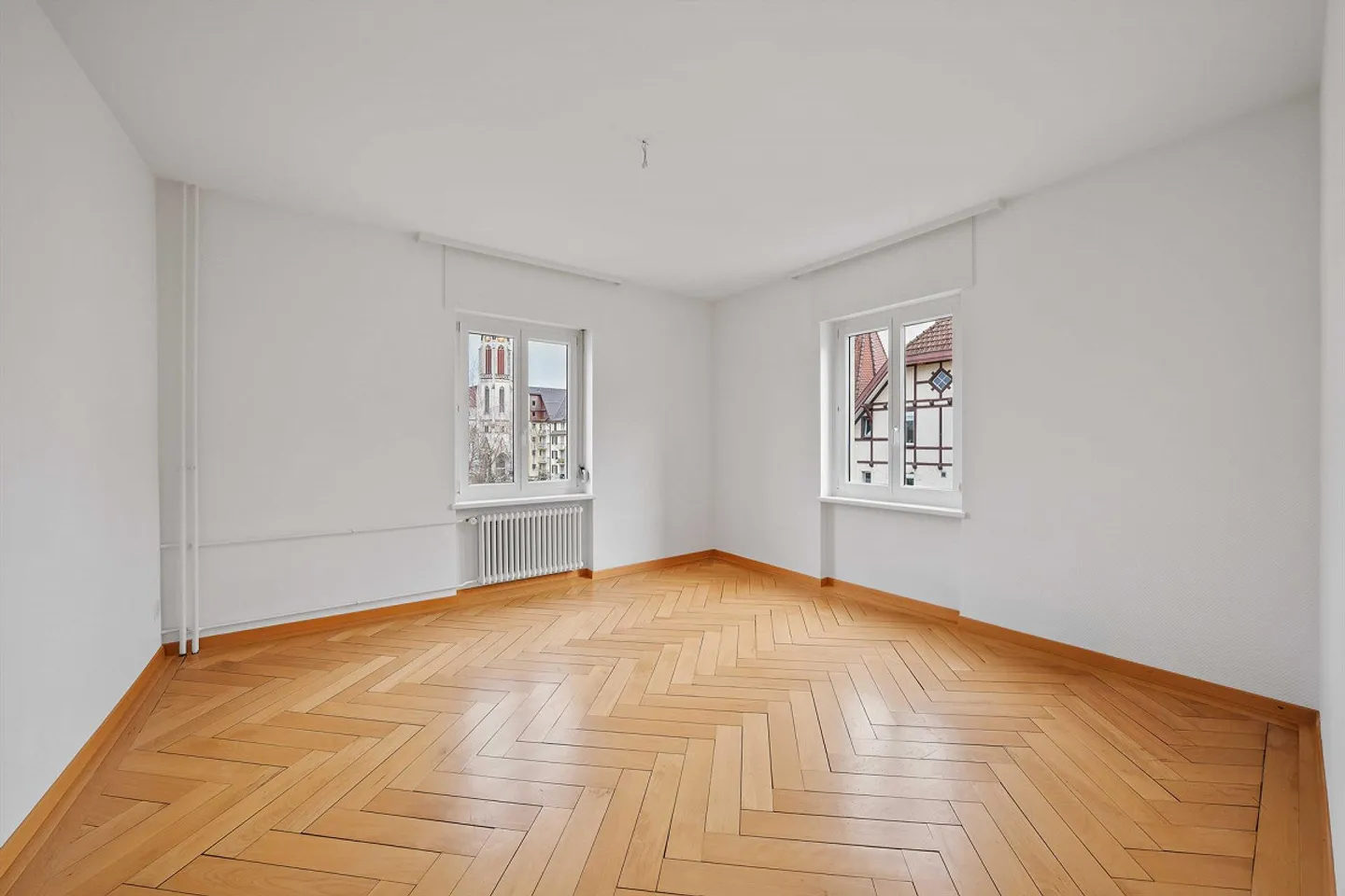 Well-maintained 4-room apartment - Photo 4 of 11