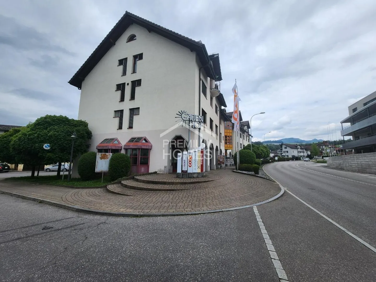 Restaurant und Büro in frequentierter Lage in Gommiswald - Foto 3 von 11