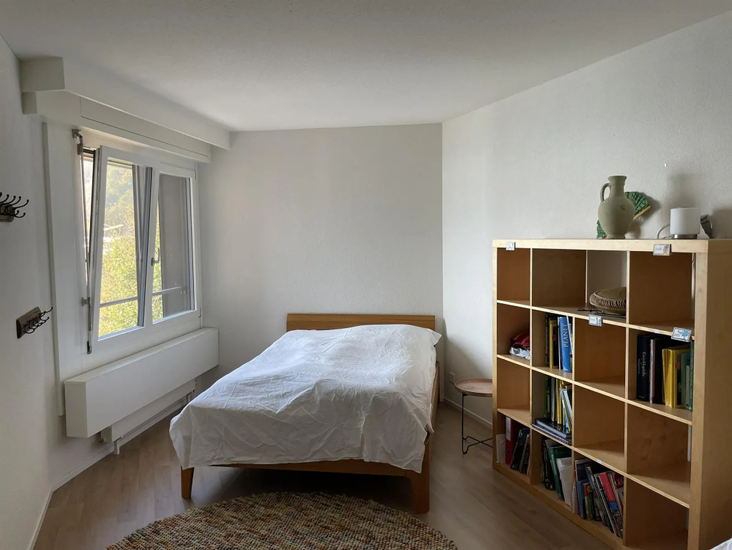 Moderno appartamento di 3,5 stanze con vista lago - Foto 3 di 10