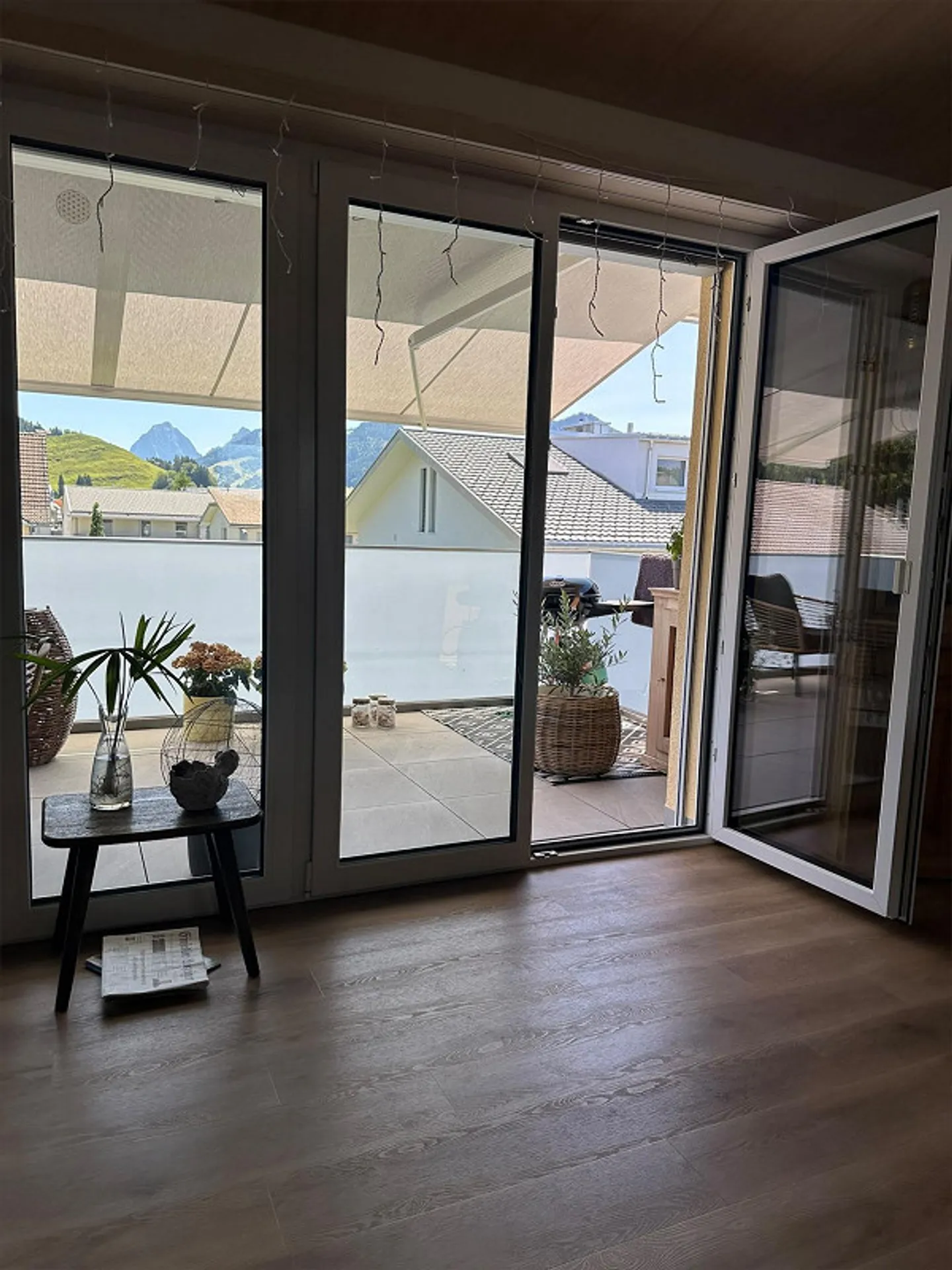 Appartamento mansardato di 4,5 stanze quasi nuovo alla periferia di Einsiedeln - Foto 7 di 16