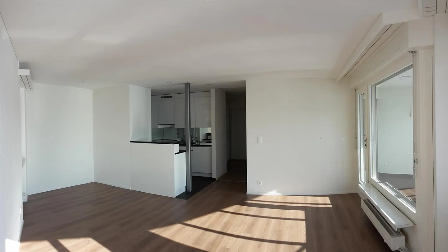 Moderno appartamento di 3,5 stanze con vista lago - Foto 8 di 10