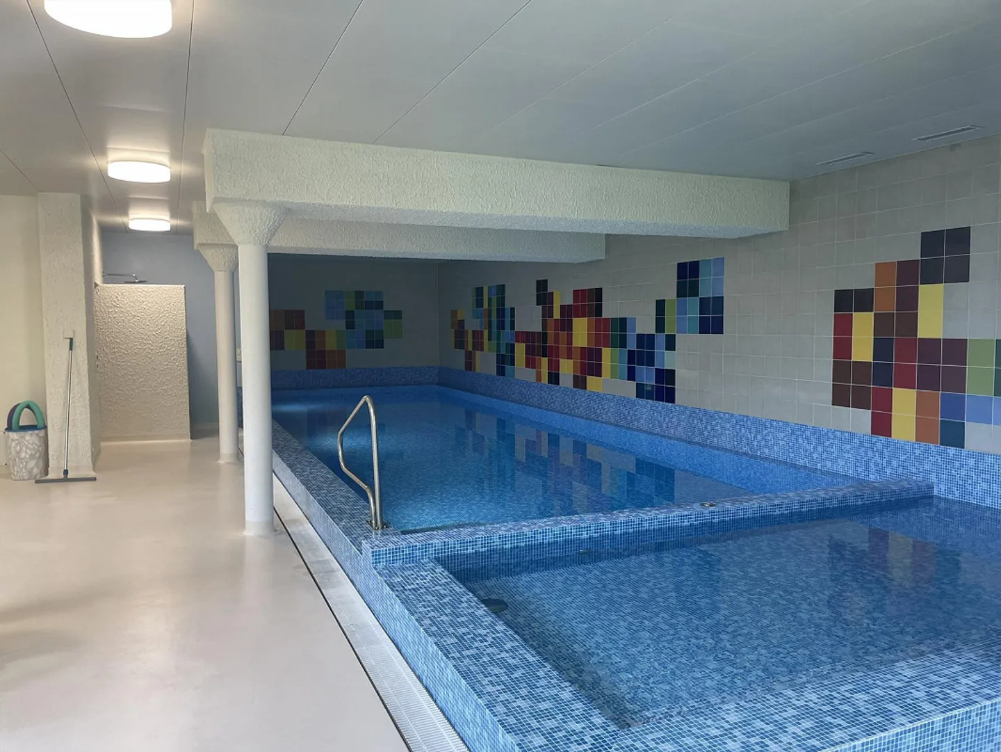 Moderno appartamento di 3,5 stanze con vista lago - Foto 10 di 10