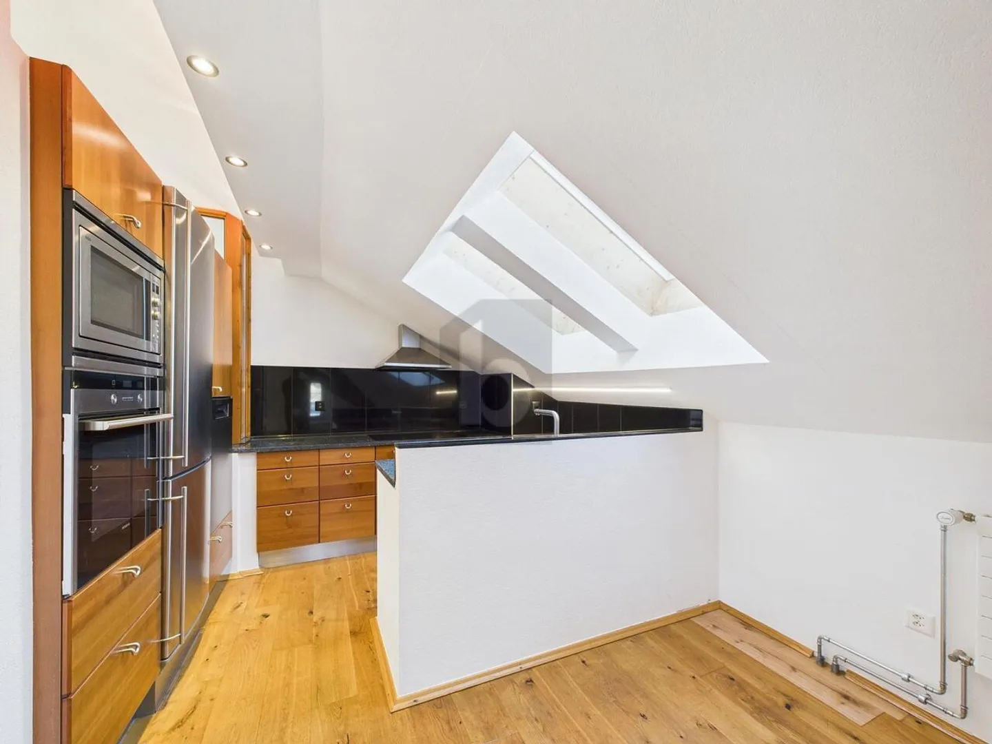 YOUR RETREAT WITH A VIEW - Photo 3 of 6