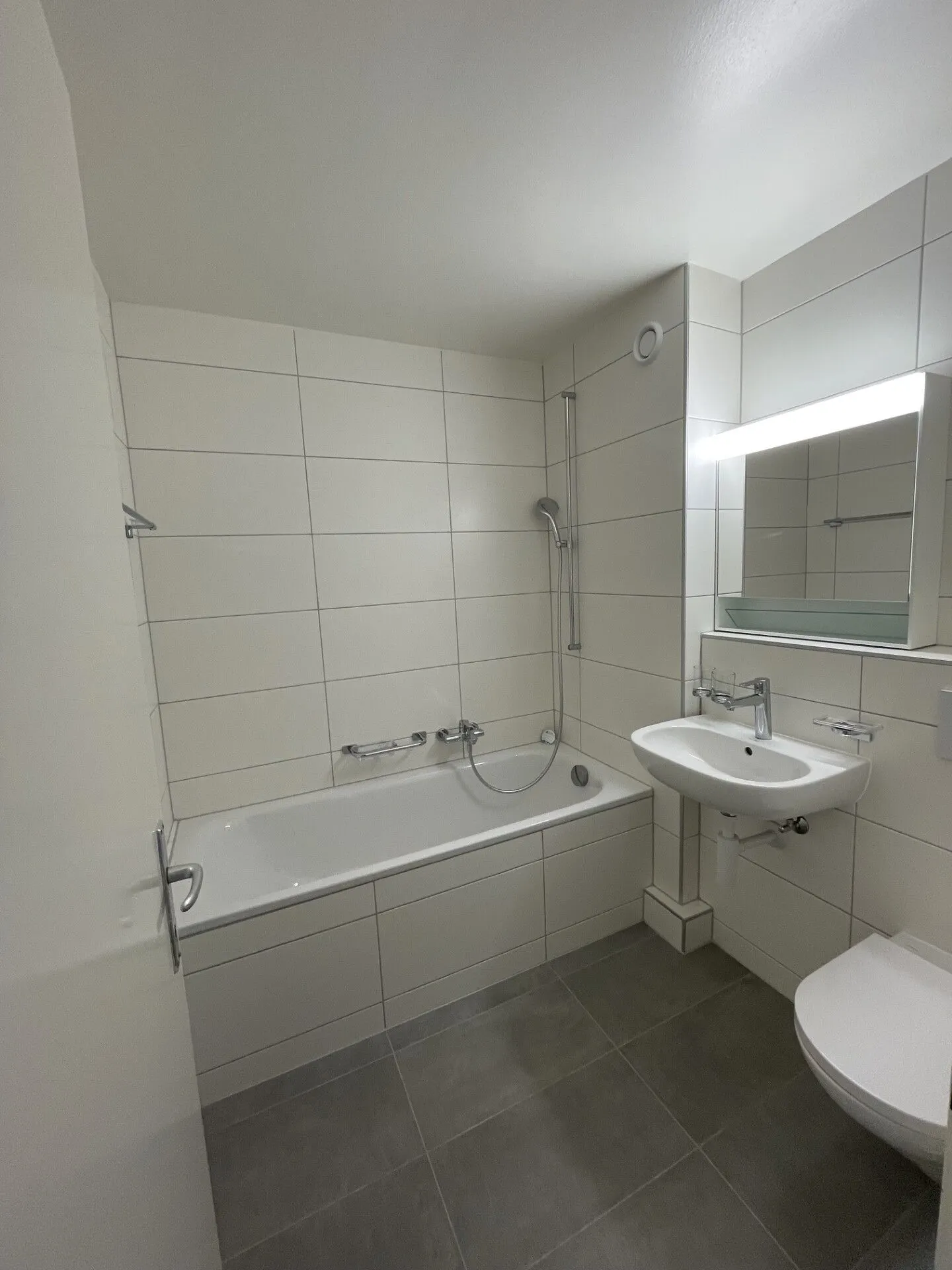 Appartamento n5 di 2.5 locali a Yverdon-les-Bains - Foto 3 di 3