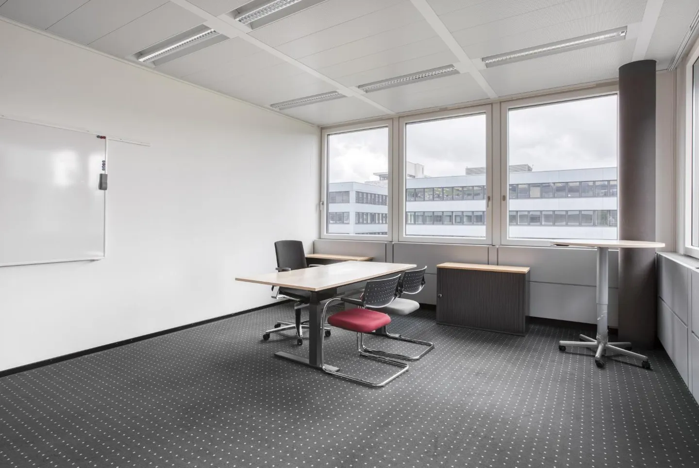Privates Büro für 3 Personen - Foto 3 von 10