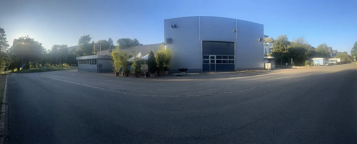 Lager- und Produktionshalle; ideal für Metallbearbeitung - Foto 2 von 8