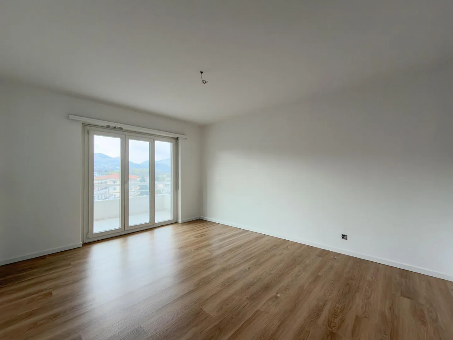 Appartamento moderno di 4,5 locali a Novazzano - Foto 3 di 7