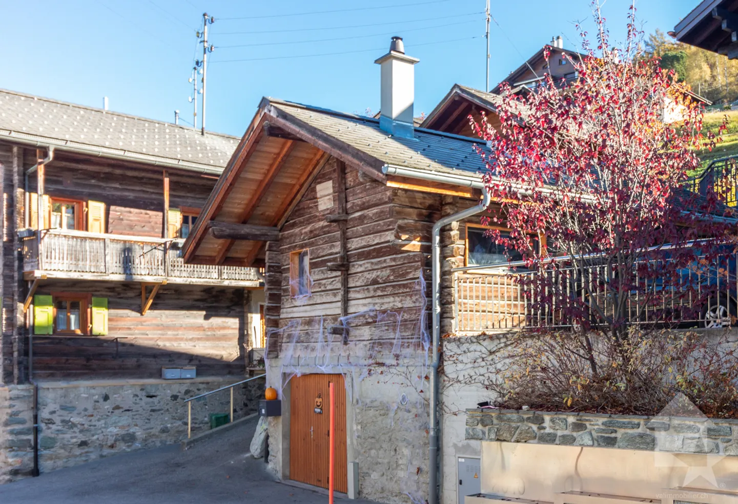 Charming renovated shed with taste - Photo 1 of 13