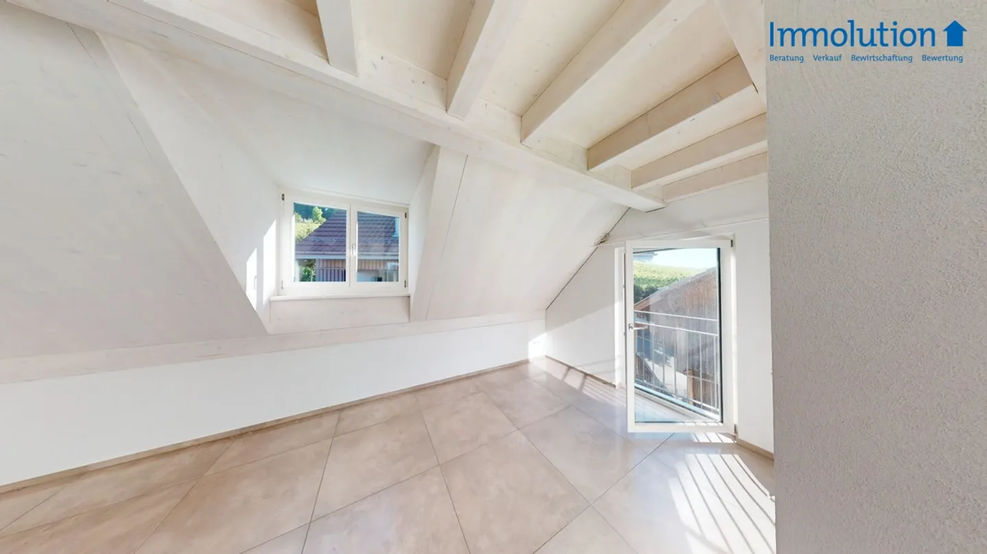 3.5 Zimmer-Wohnung in Uhwiesen: Ihr Traumhaftes Zuhause in der Natur - Foto 6 di 12