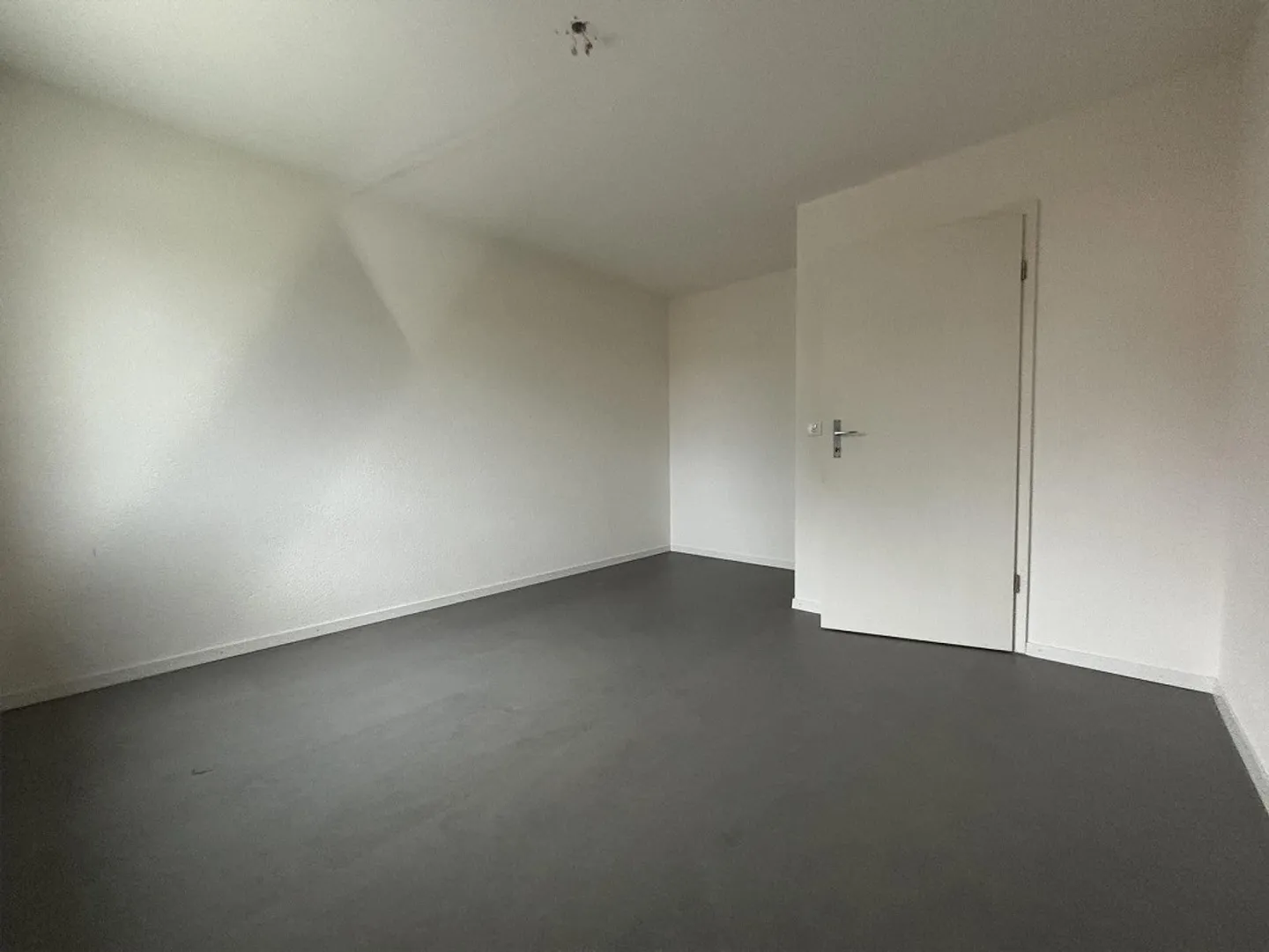 4.5 Room Apartment in a Quiet Location - Photo 8 of 10