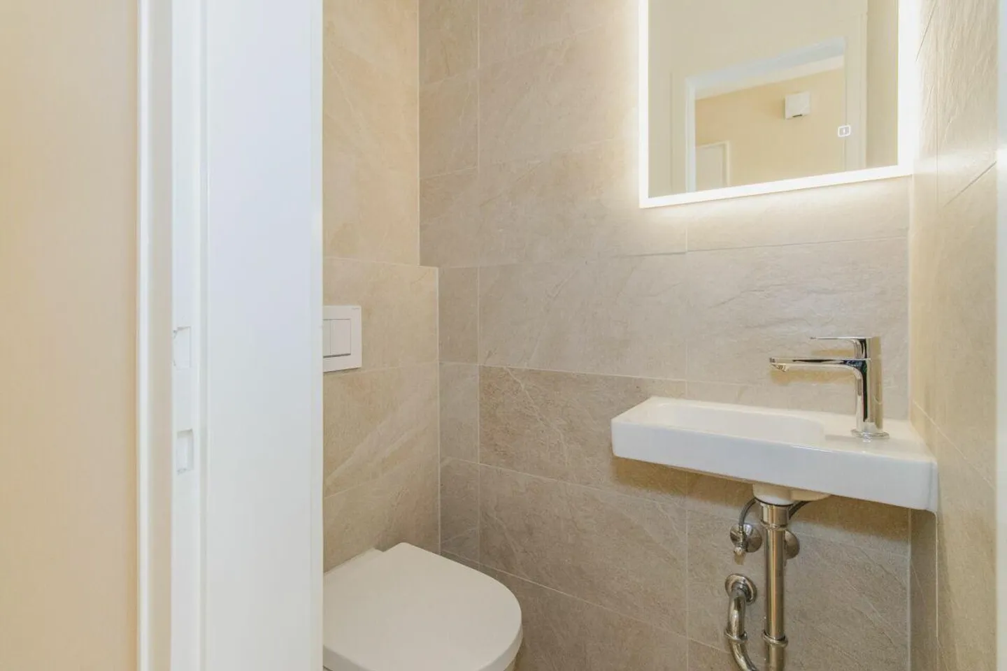 Modernized 3.5-room apartment in a prime location on Zürichberg - Photo 9 of 10