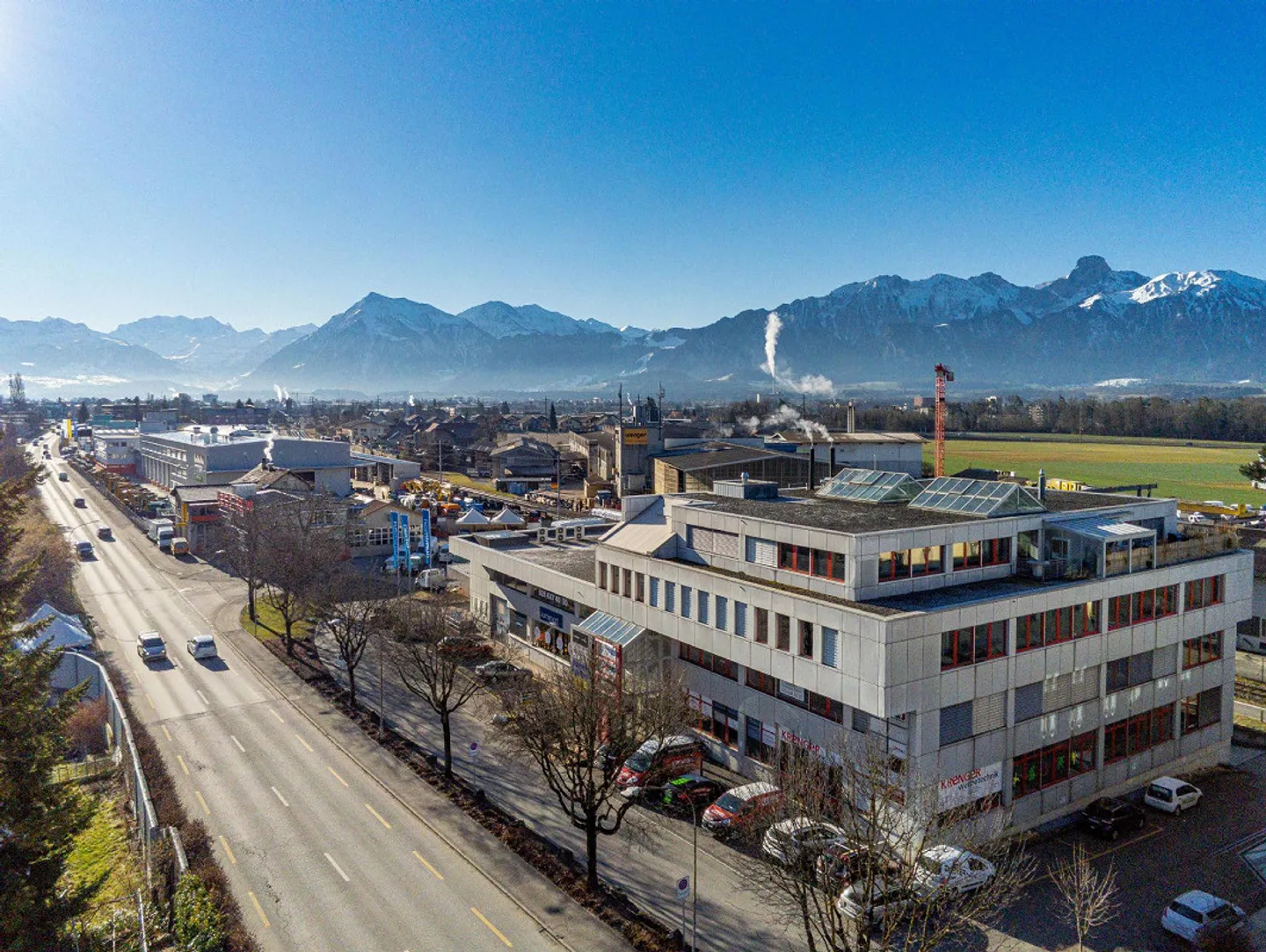 Geräumiger Gewerberaum - Foto 1 von 11