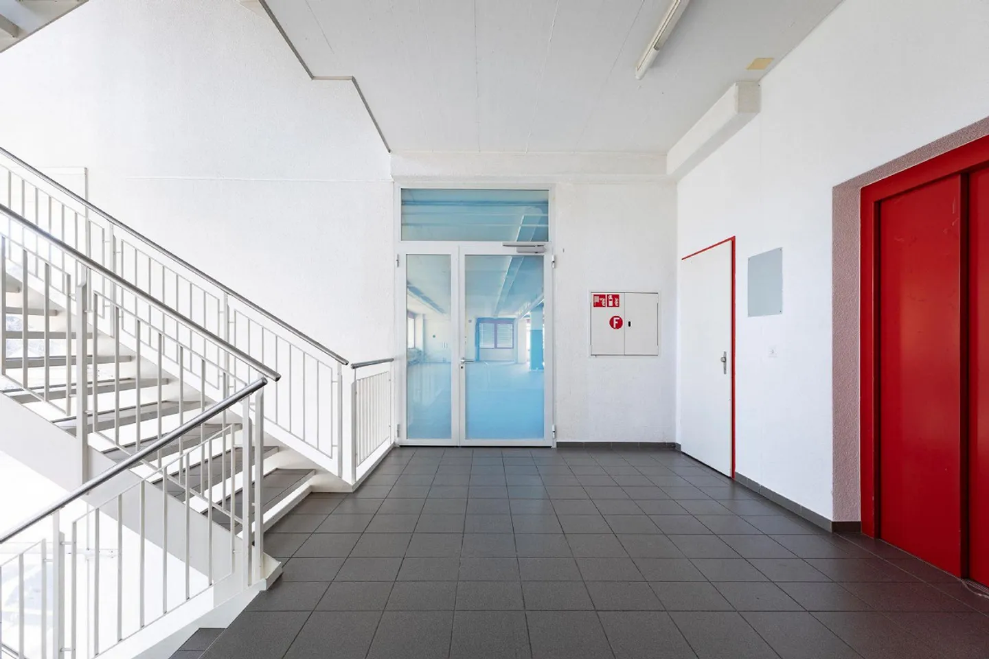 Geräumiger Gewerberaum - Foto 9 von 11