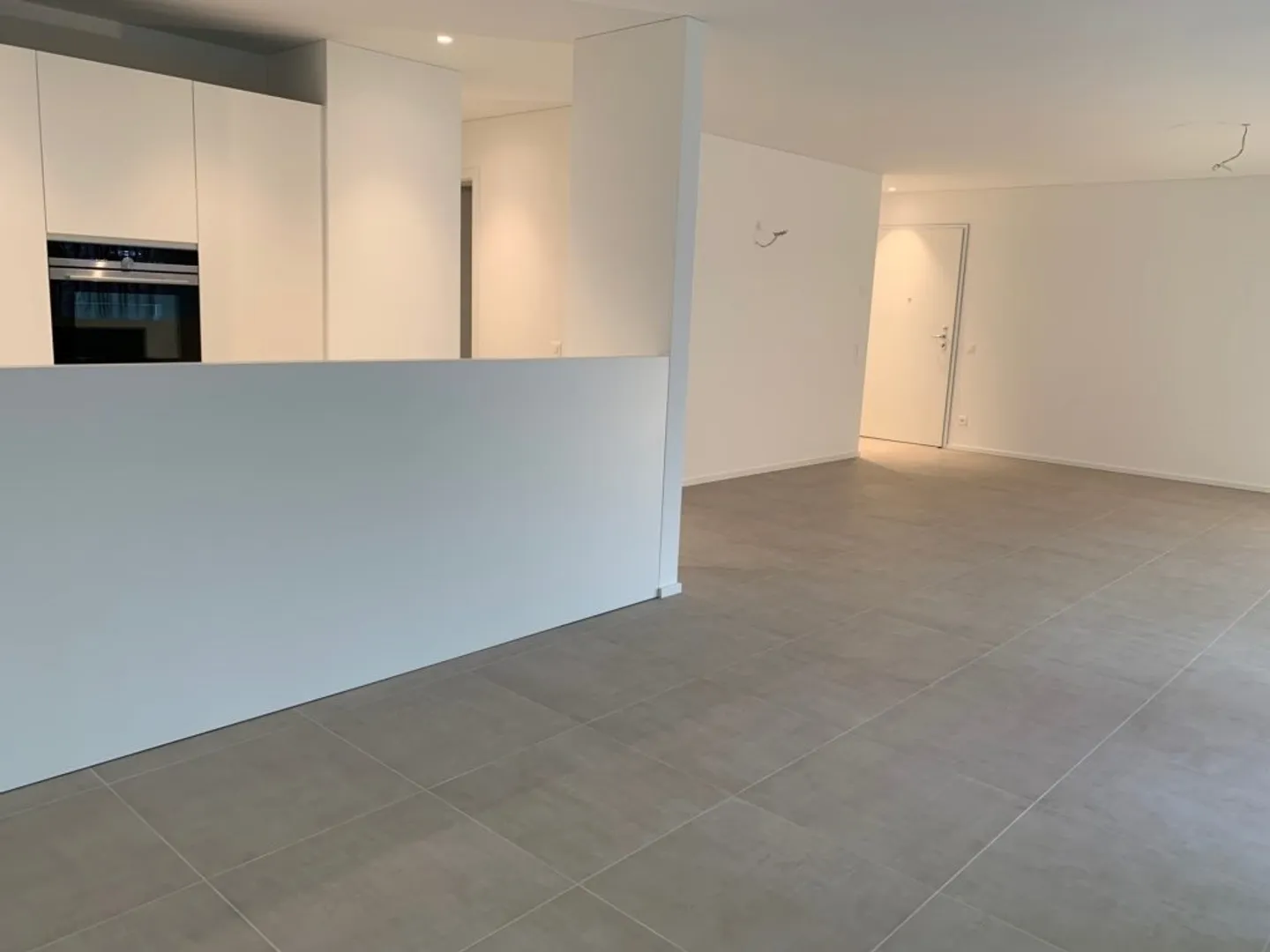 Nous vendons un appartement moderne et spacieux de 4.5 à Lumino - Photo 4 sur 12