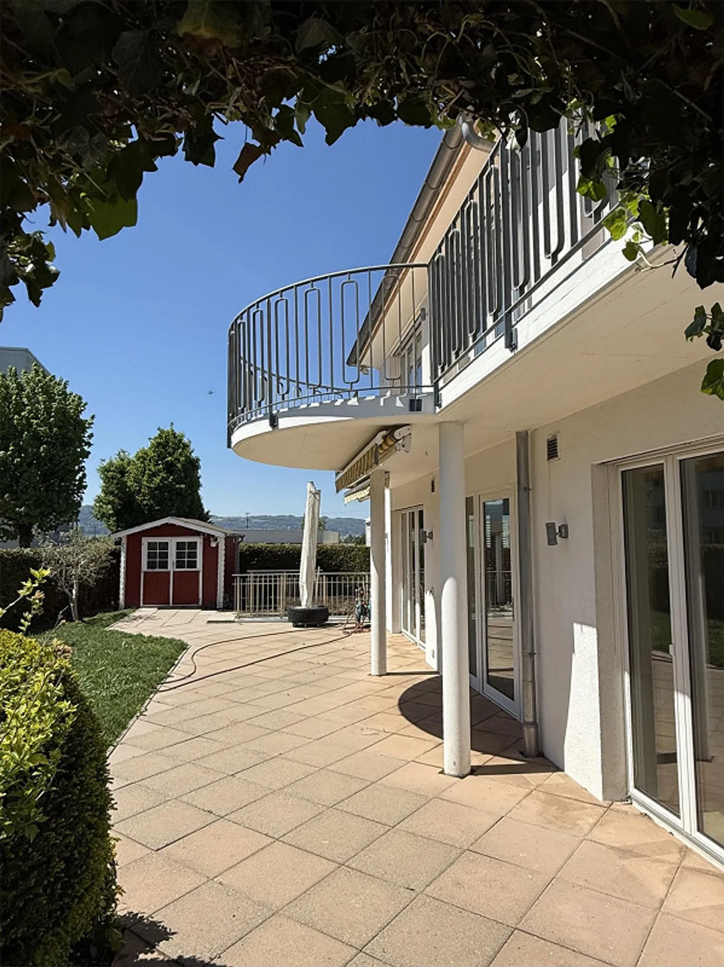 Una casa per arrivare - con luce, tranquillità e concetto di spazio flessibile - Foto 2 di 18