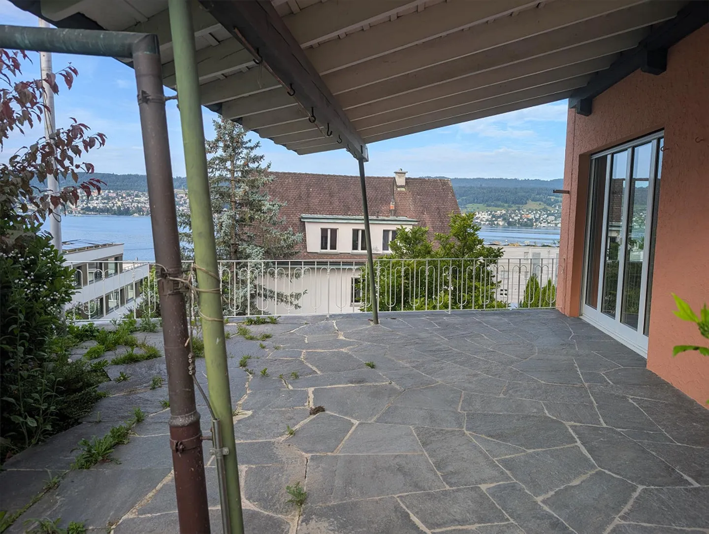 Maison individuelle de 8 1/2 pièces avec vue imprenable sur le lac et la montagne - Photo 7 sur 27