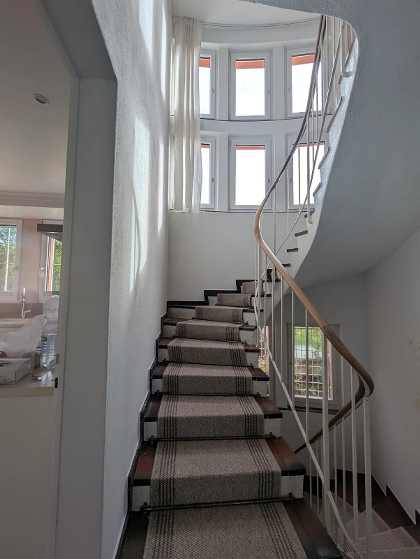 Maison individuelle de 8 1/2 pièces avec vue imprenable sur le lac et la montagne - Photo 15 sur 27