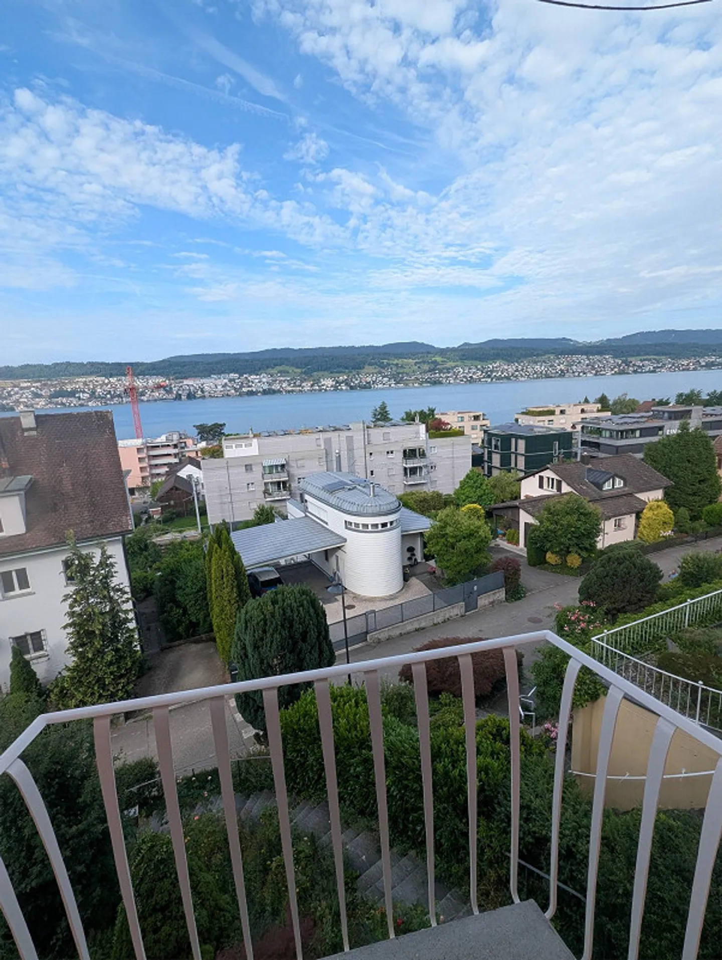 Maison individuelle de 8 1/2 pièces avec vue imprenable sur le lac et la montagne - Photo 17 sur 27