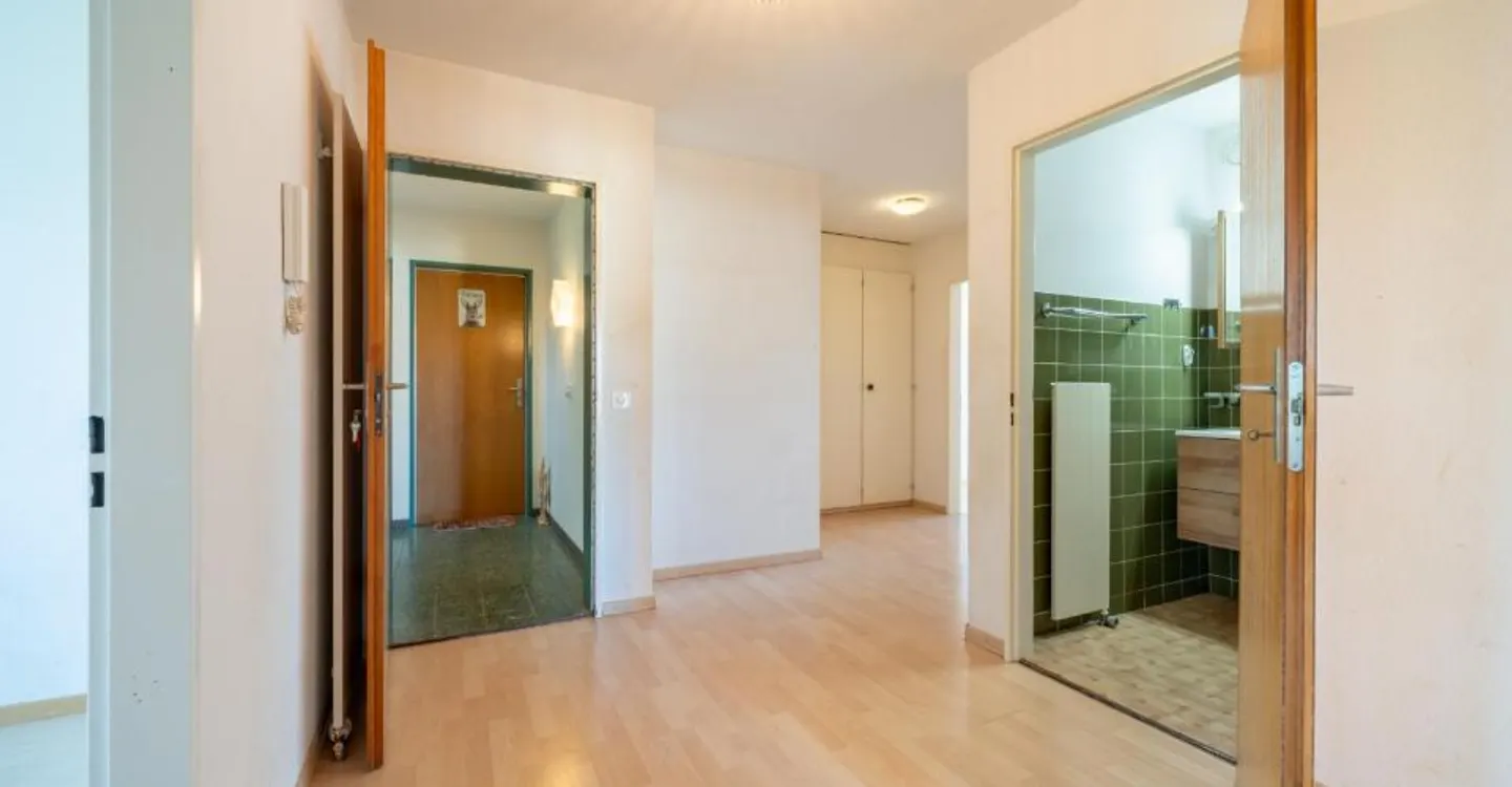 Timeless living quality with light, tranquility, and space - Photo 4 of 8
