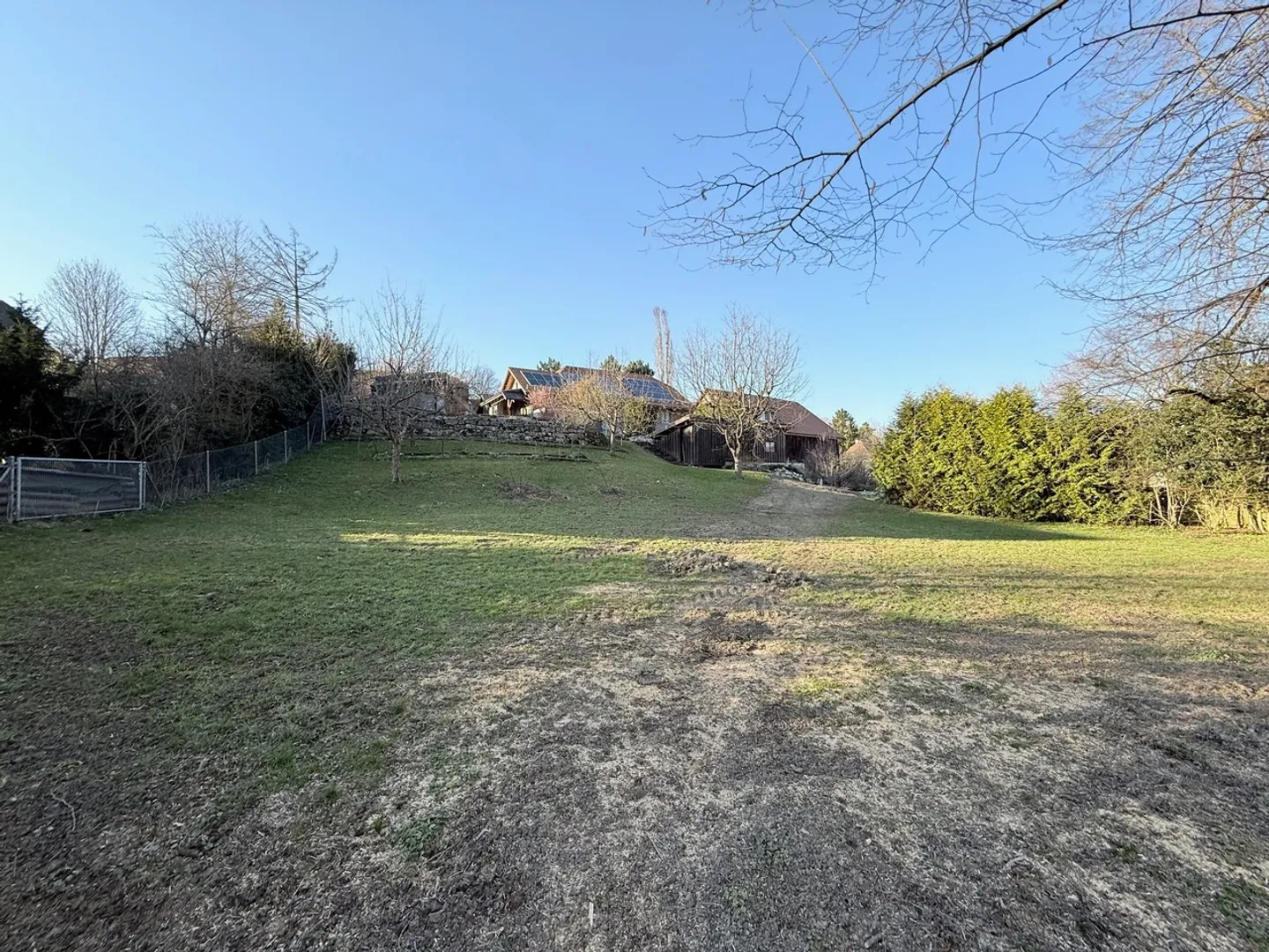 Terreno edificabile senza sviluppo - Foto 2 di 3