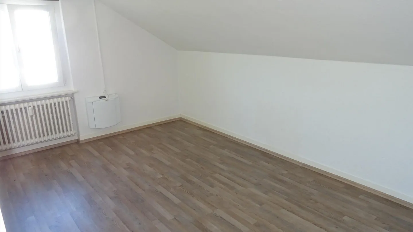 Appartamento 3 locali, 3° piano, economico e centrale - Foto 3 di 8