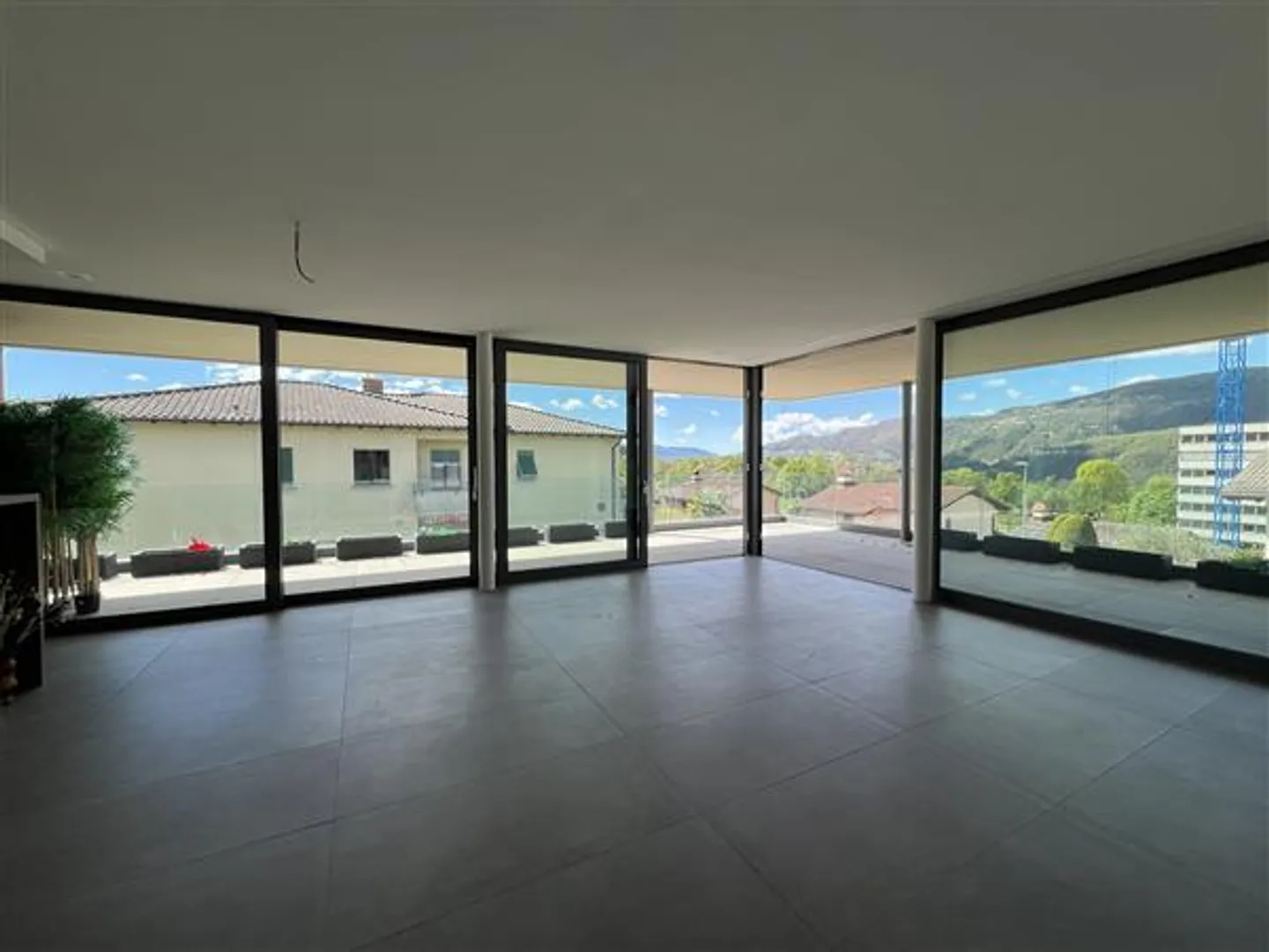 Comano: 3,5-Zimmer-Wohnung - Foto 3 von 10