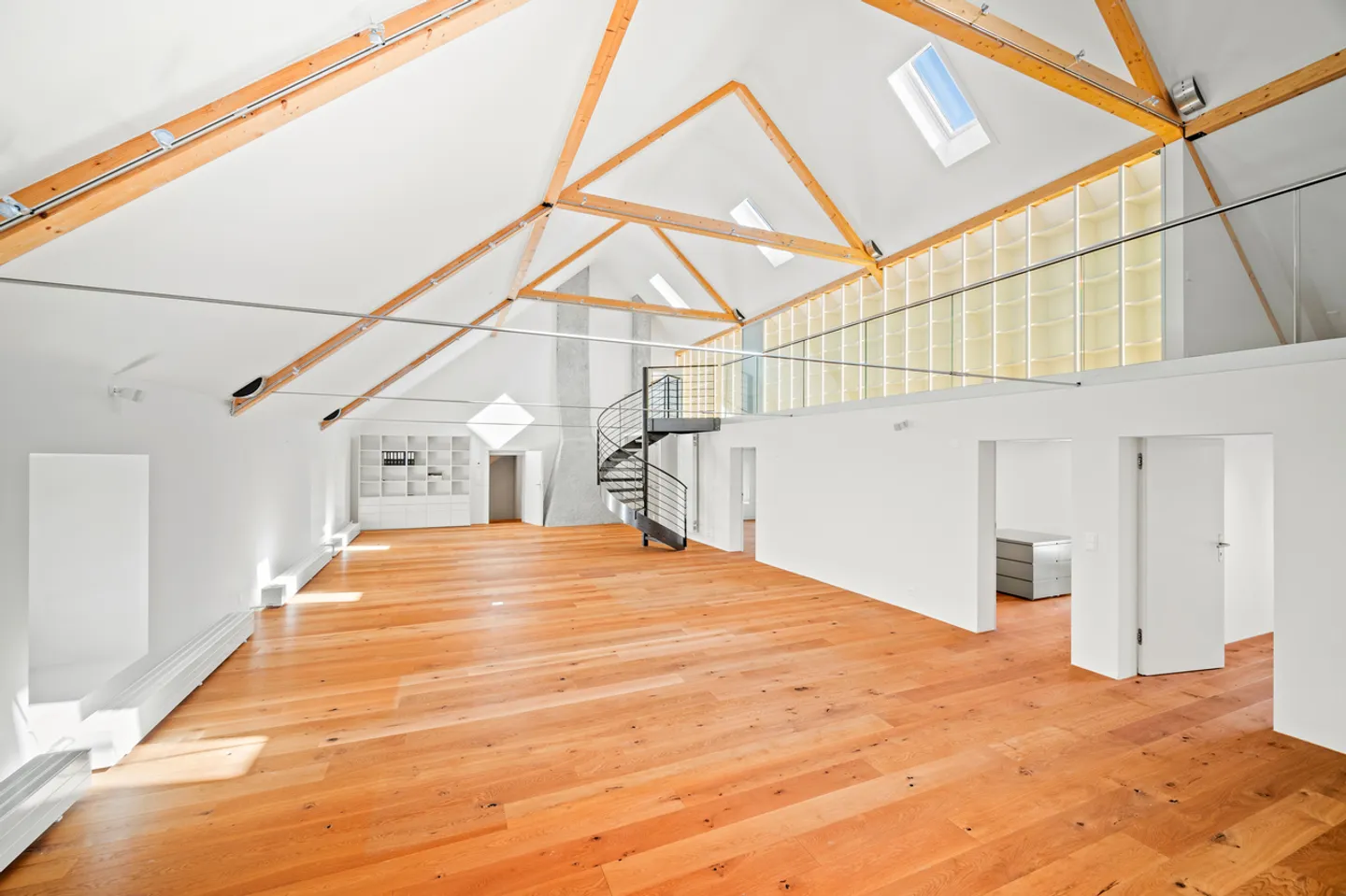 Splendide ferme rénovée avec piscine et installations équestres - Photo 8 sur 23