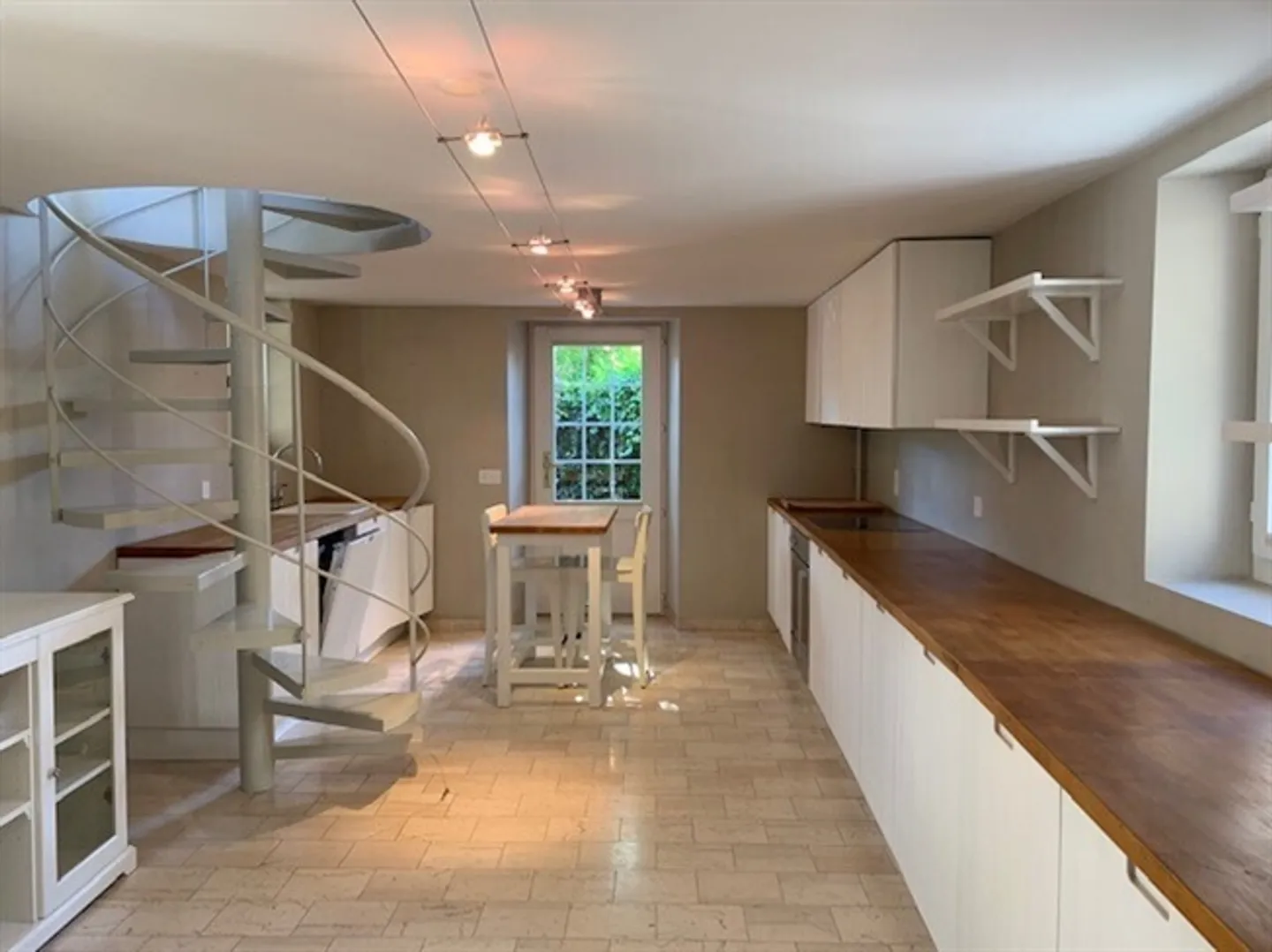 Incantevole casa di villaggio con giardino - Foto 16 di 20