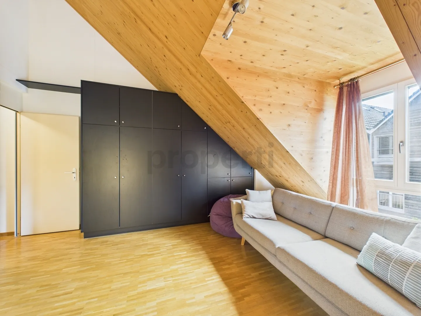 Modernes Reihenhaus in Horgen, Kanton ZH - Foto 7 von 13