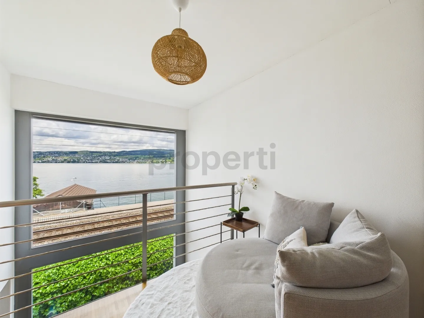 Modernes Reihenhaus in Horgen, Kanton ZH - Foto 9 von 13