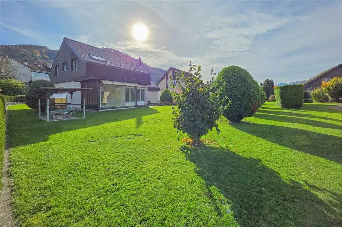 Bonheur au soleil à Belp - Votre nouveau chez-vous avec vue et confort - Photo 2 sur 13