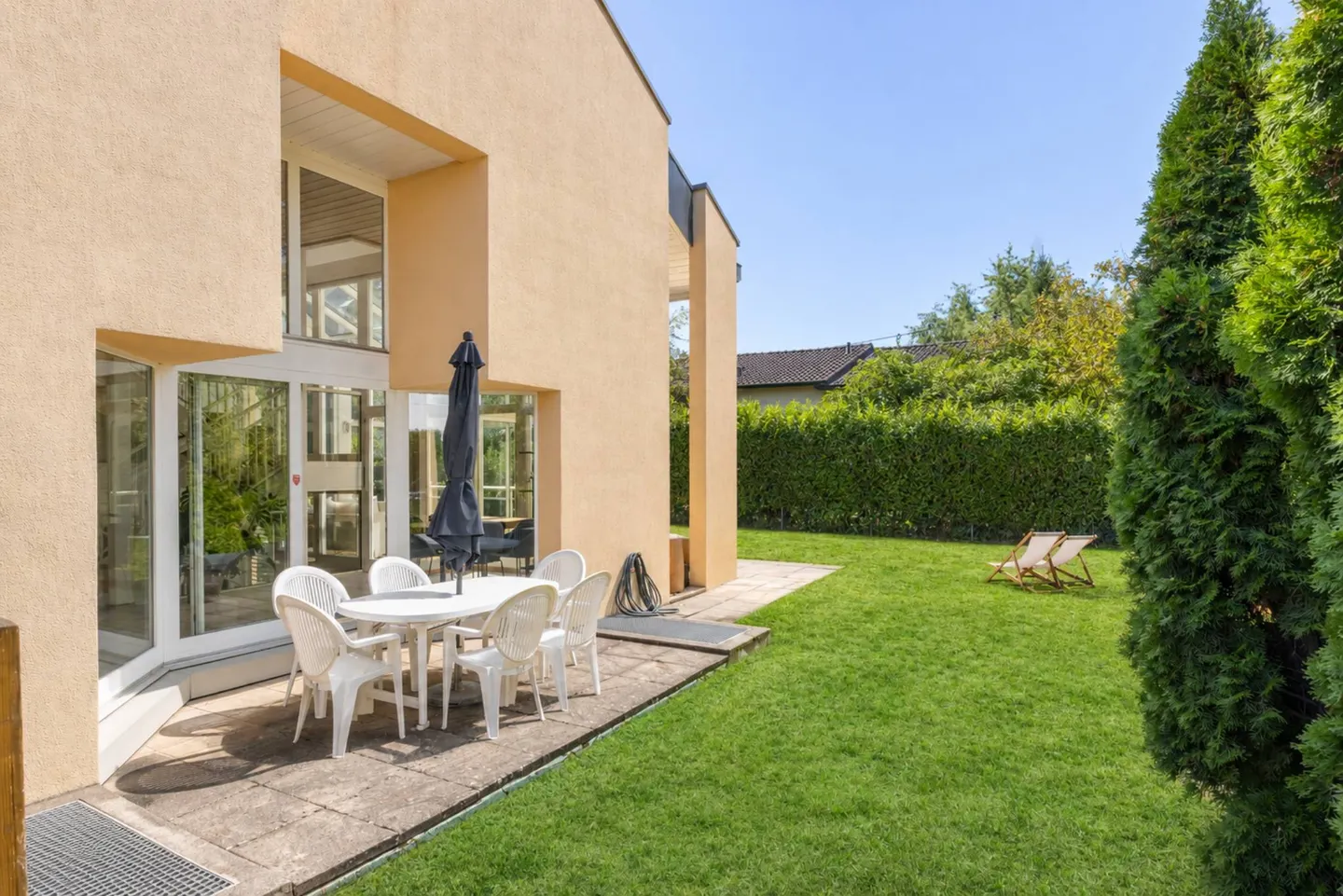 Charming Semi-Detached House - Photo 7 of 7