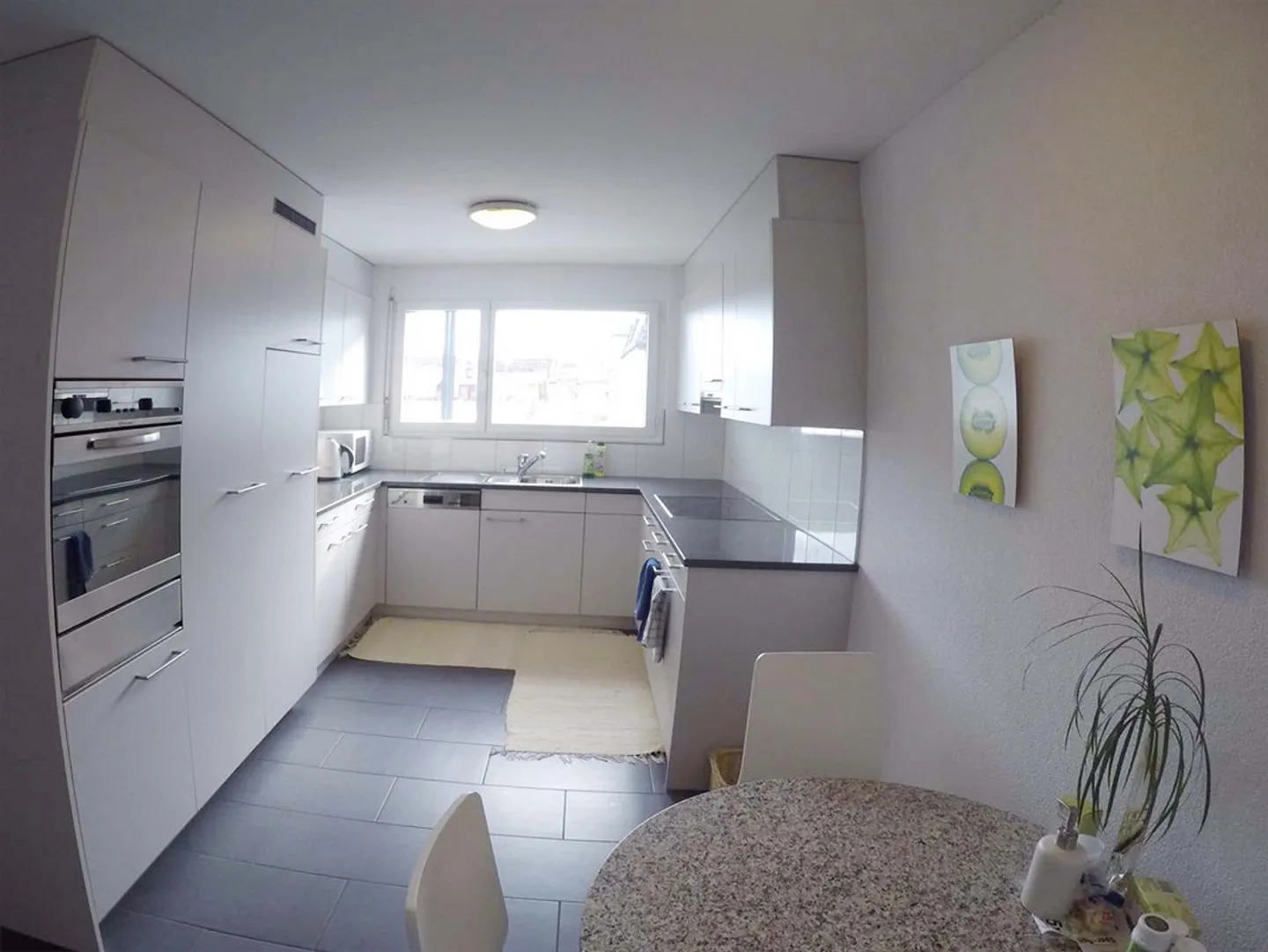 Appartamento attraente di 3,5 stanze (proprietà standard) - Foto 2 di 7