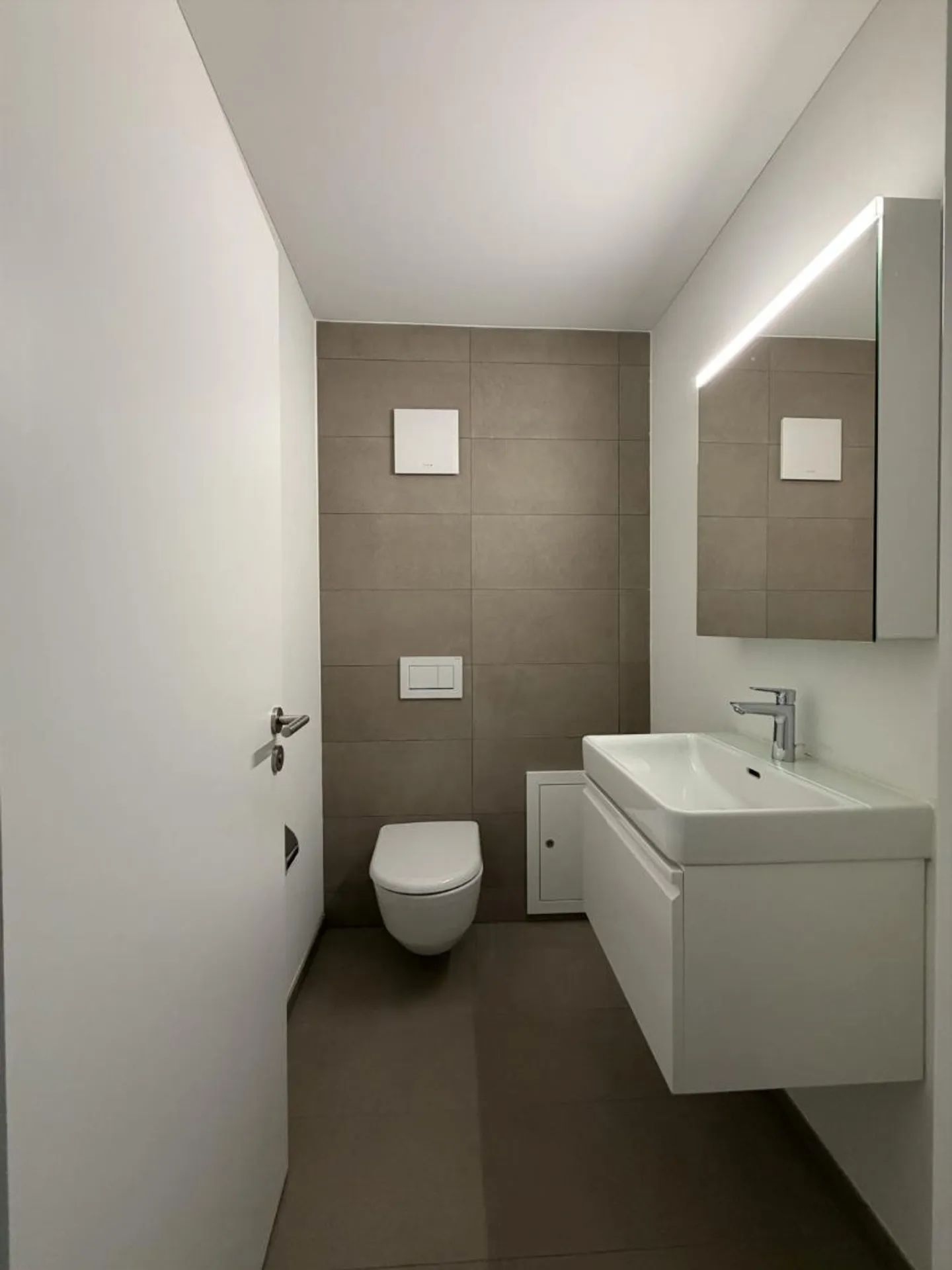 Charming 3.5 Room Apartment - Photo 4 of 8