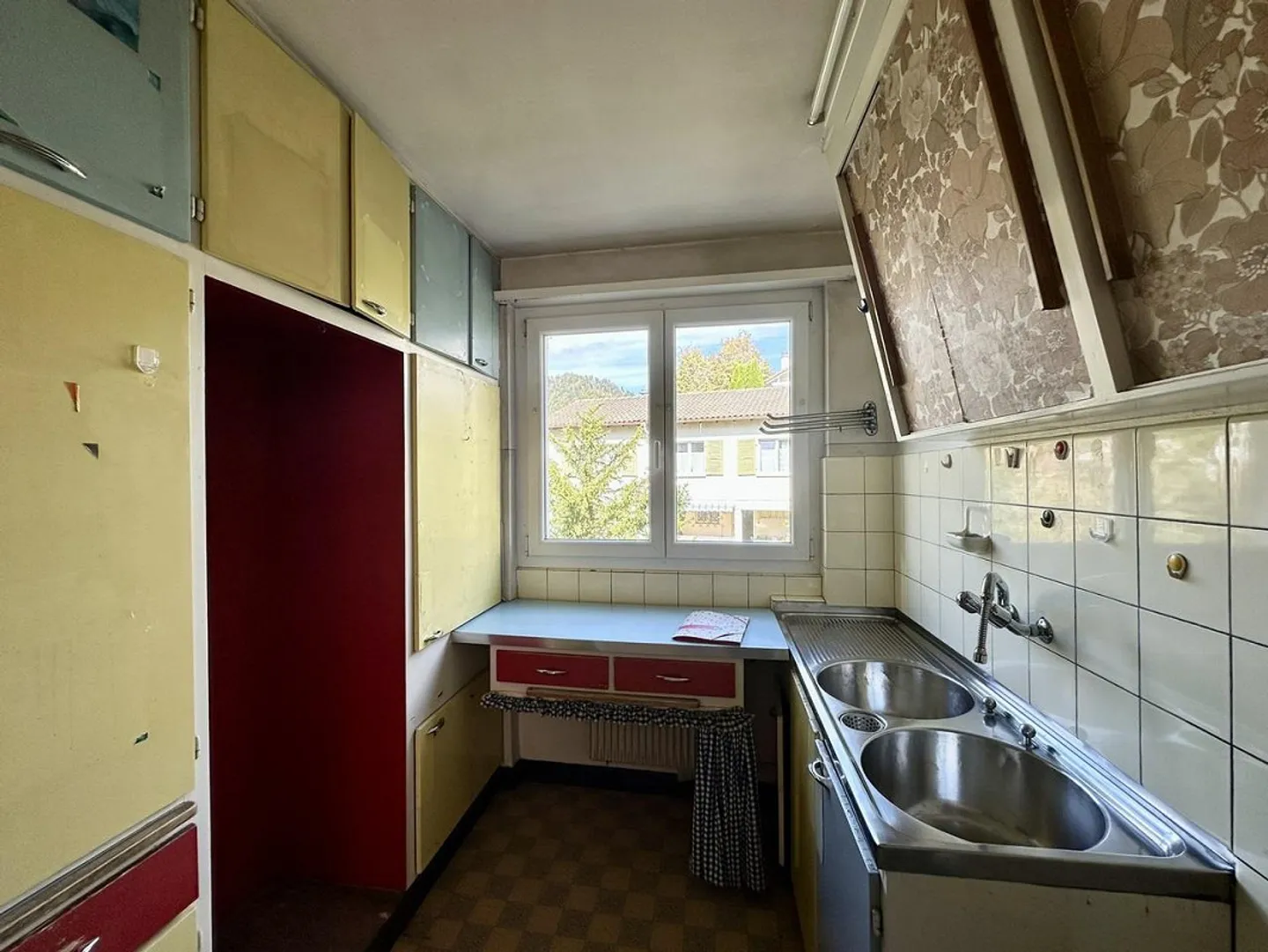 Renovierungsbedürftiges Haus - Foto 9 von 16