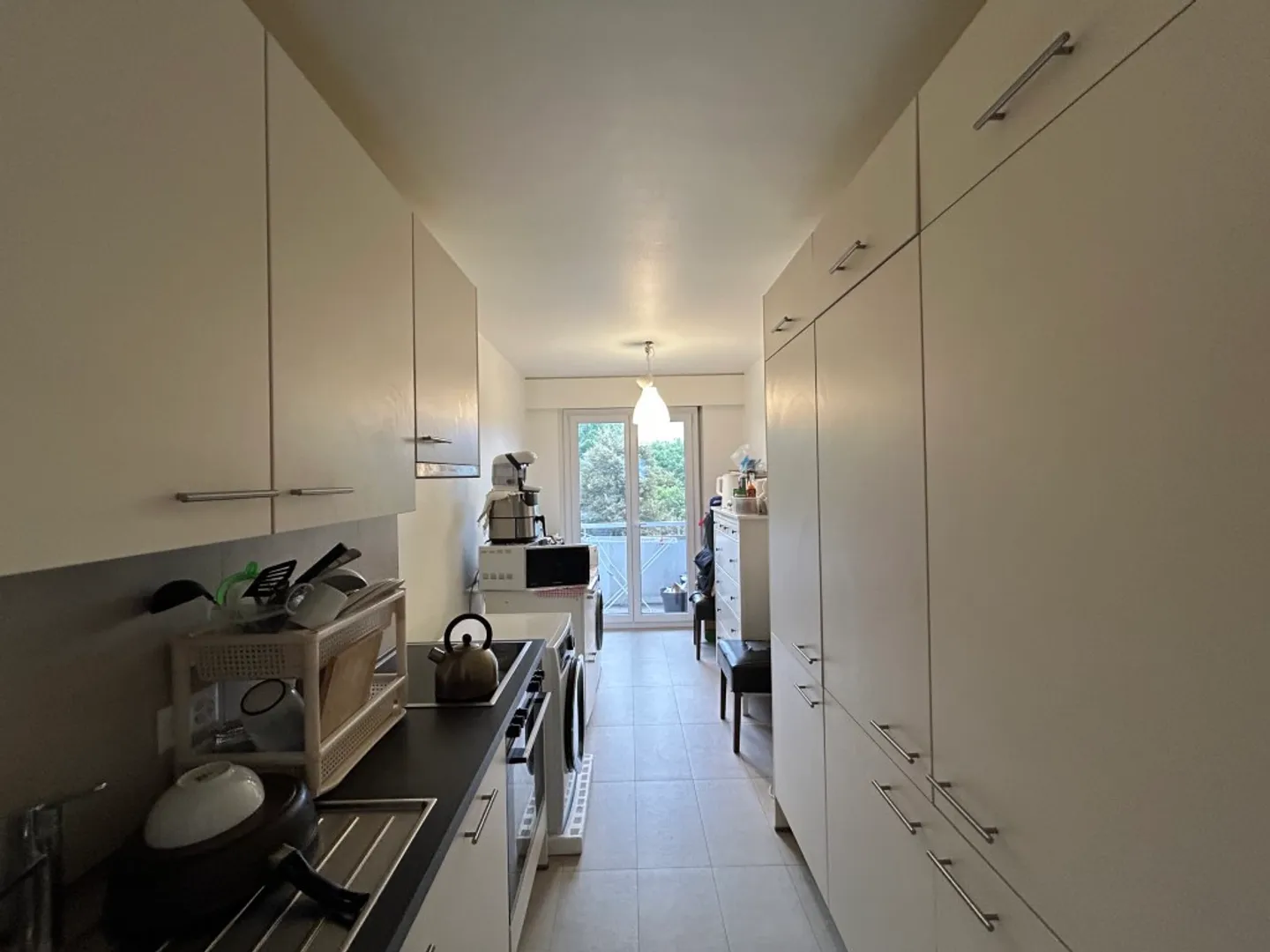 Apartment for rent - Photo 2 of 2
