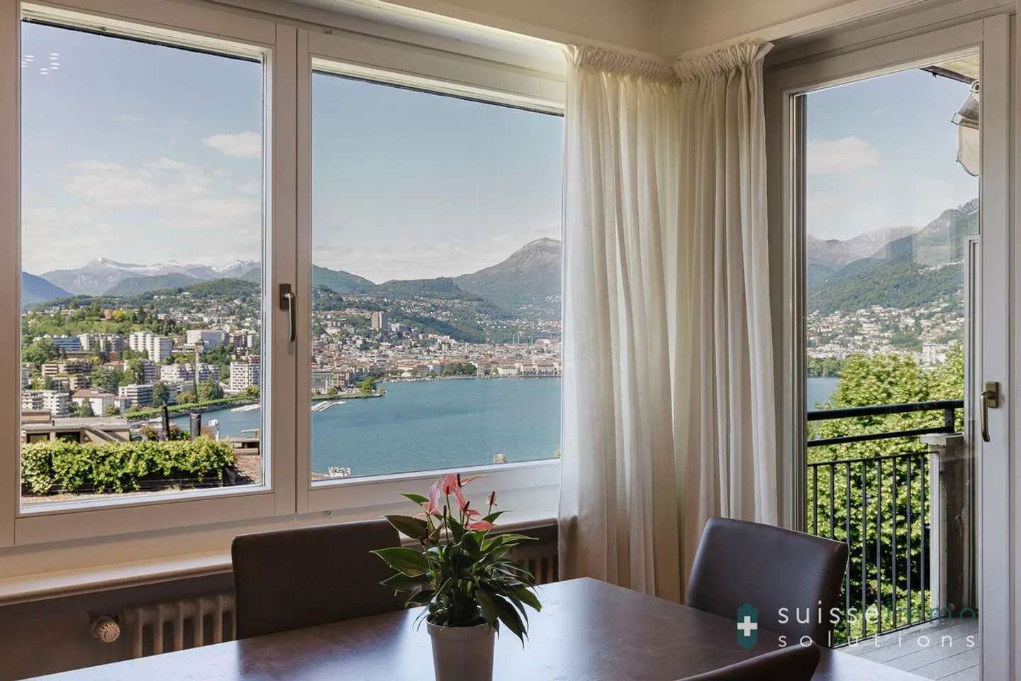 Paradiso - Appartamento 3.5 locali con splendida vista lago - Foto 1 di 11