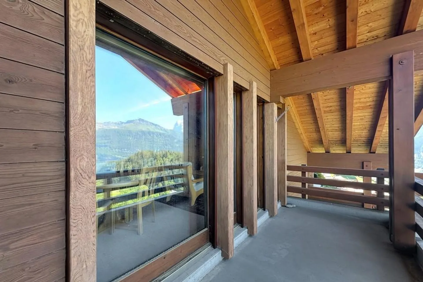Un Emplacement de Choix dans les Alpes Suisses - Photo 7 sur 13