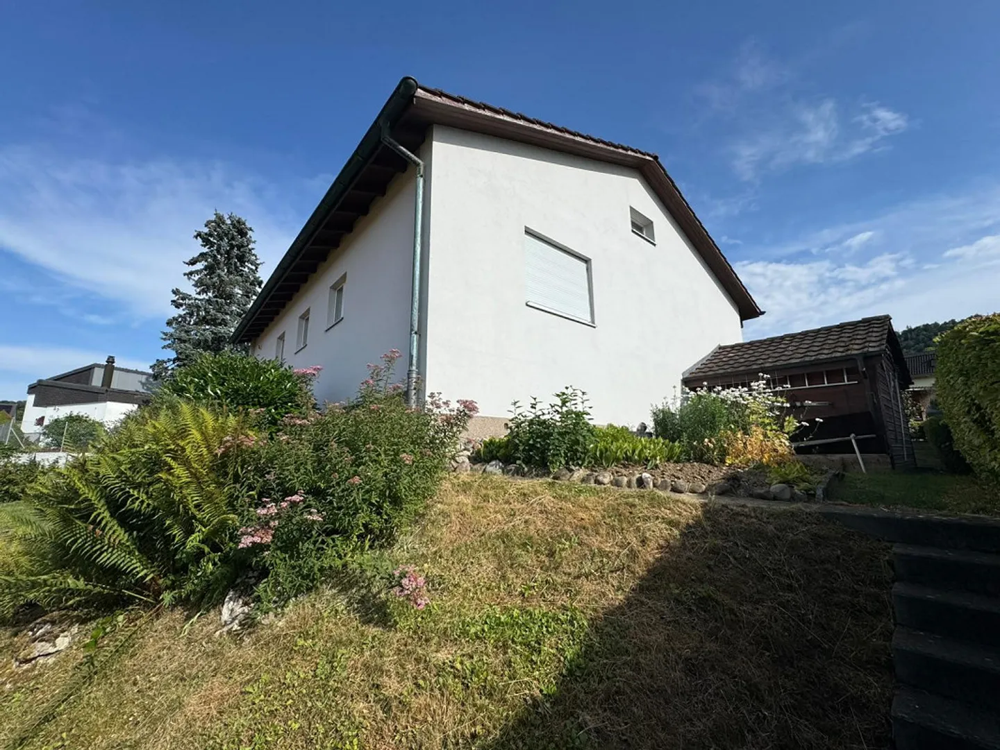 Propriété familiale bien entretenue dans un quartier résidentiel calme - Photo 5 sur 27